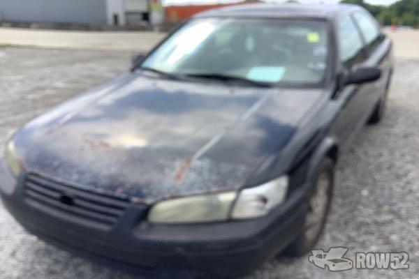 Photo of 1998 Toyota Camry