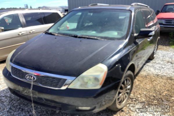 Photo of 2011 Kia Sedona