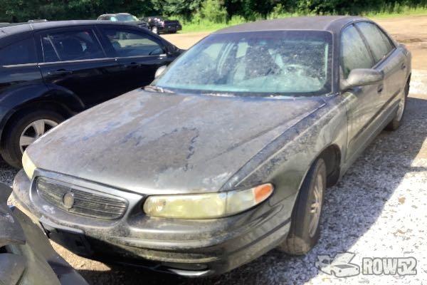 Photo of 2003 Buick Regal