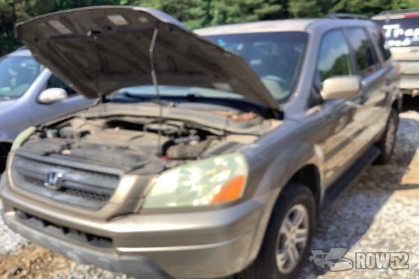 Photo of 2004 Honda Pilot