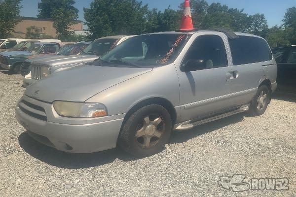 Photo of 2002 Nissan Quest