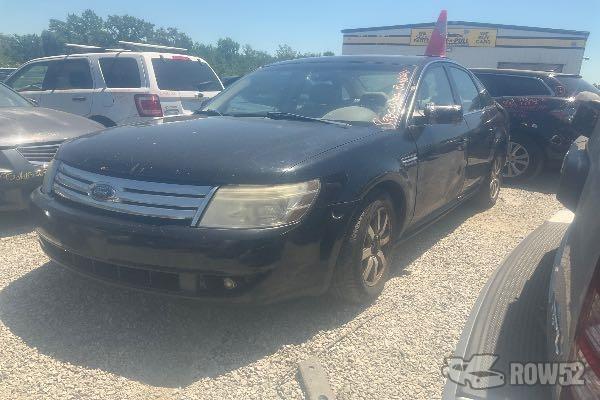 Photo of 2008 Ford Taurus