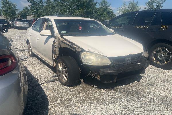 Photo of 2010 Volkswagen Jetta