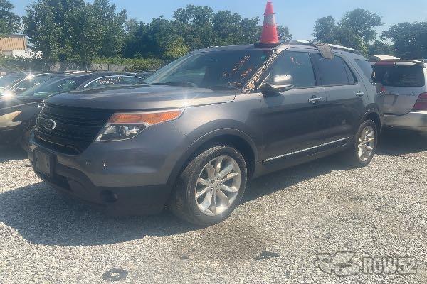 Photo of 2013 Ford Explorer
