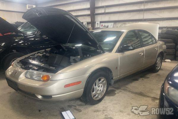 Photo of 2000 Saturn SL