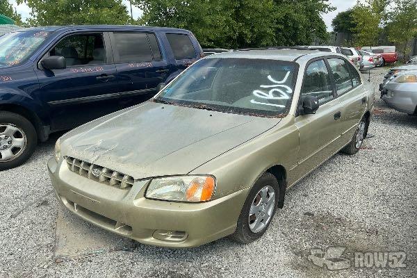 Photo of 2002 Hyundai Accent