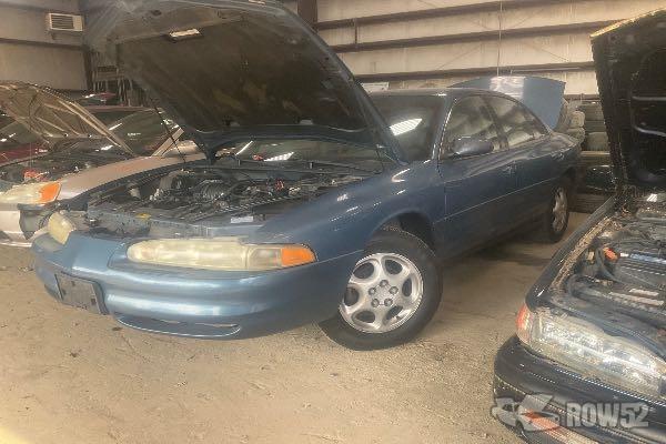 Photo of 1998 Oldsmobile Intrigue