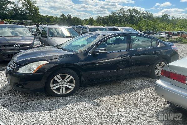 Photo of 2011 Nissan Altima