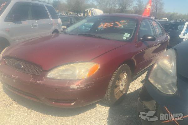 Photo of 2007 Ford Taurus
