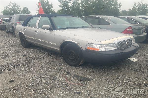 Photo of 2003 Mercury Grand Marquis