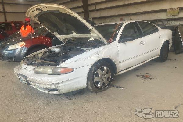 Photo of 2003 Oldsmobile Alero