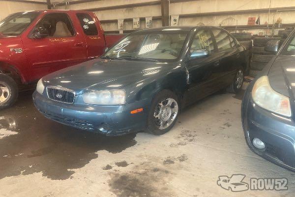 Photo of 2003 Hyundai Elantra