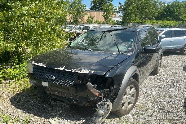 Photo of 2005 Ford Freestyle