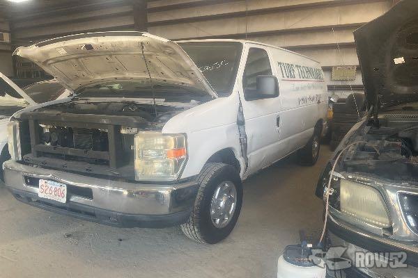 Photo of 2010 Ford Econoline