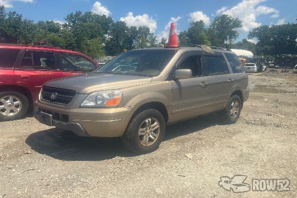 Photo of 2005 Honda Pilot
