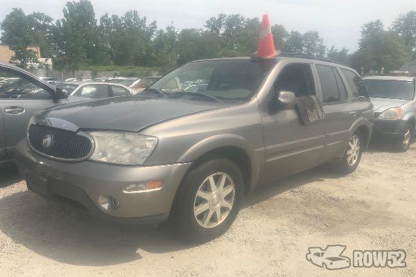Photo of 2005 Buick Rainier
