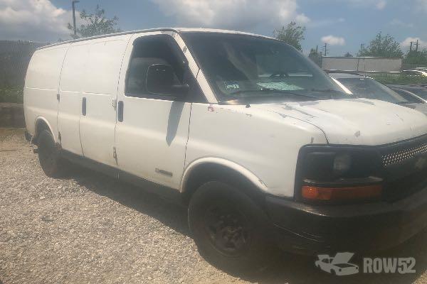 Photo of 2005 Chevrolet Express