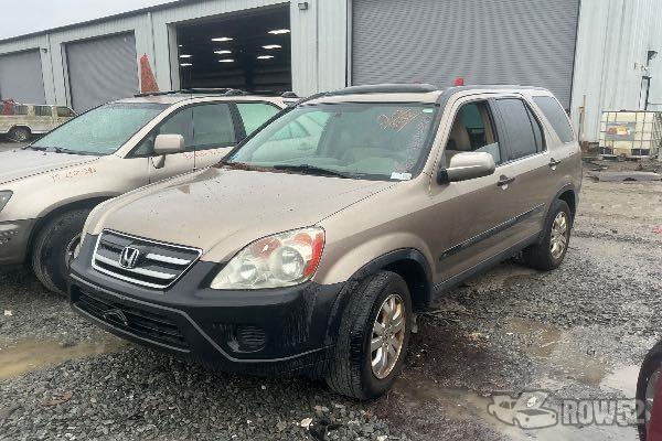 Photo of 2005 Honda CR-V