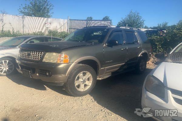 Photo of 2004 Ford Explorer