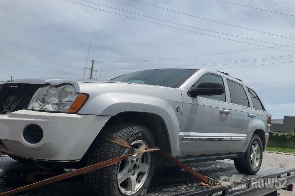Photo of 2005 Jeep Grand Cherokee