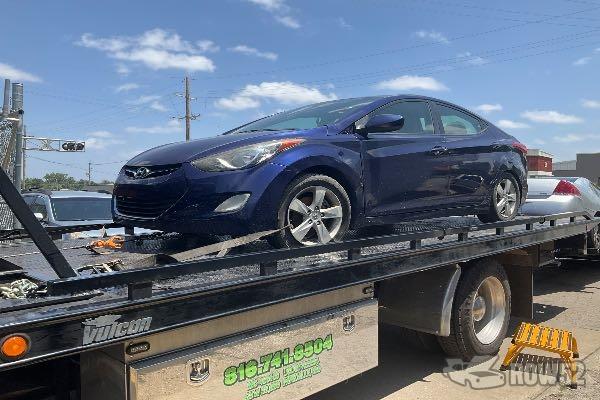 Photo of 2012 Hyundai Elantra