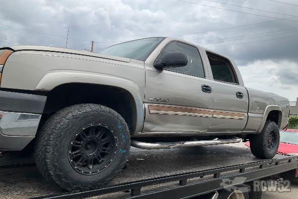 Photo of 2003 Chevrolet Silverado 2500HD