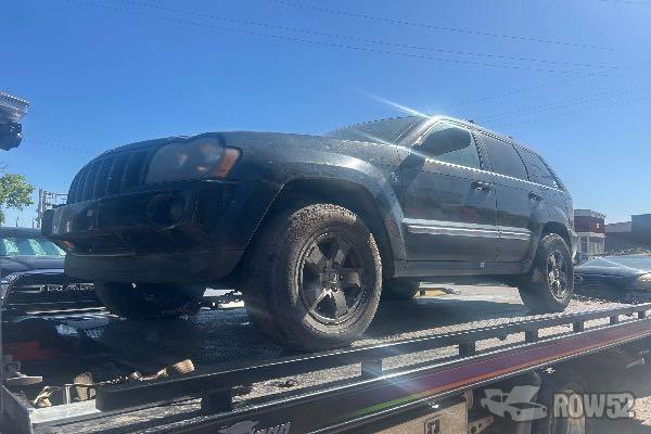 Photo of 2005 Jeep Grand Cherokee