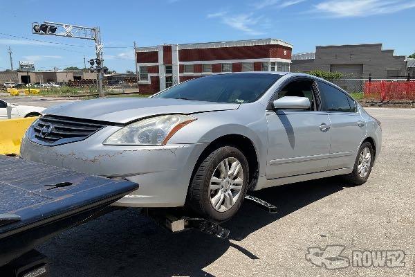 Photo of 2012 Nissan Altima