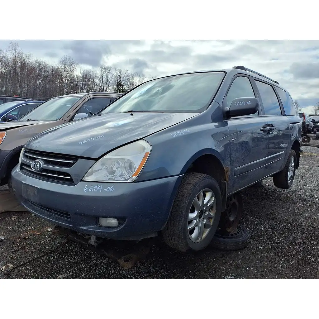Photo of 2006 Kia Sedona