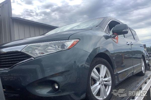 Photo of 2012 Nissan Quest