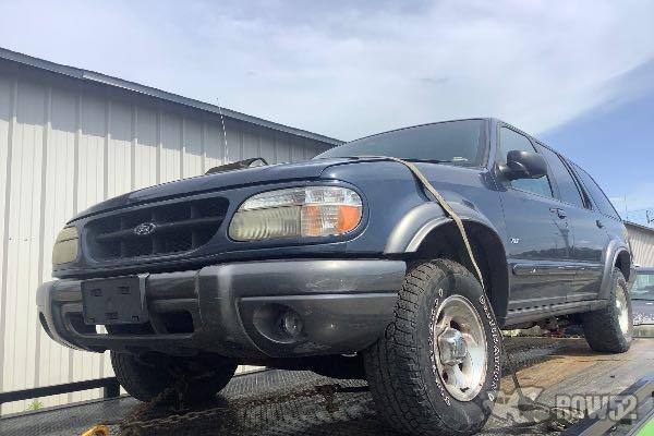 Photo of 1999 Ford Explorer
