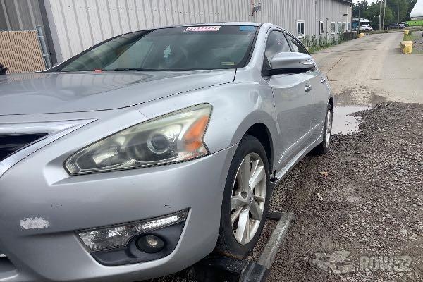 Photo of 2013 Nissan Altima