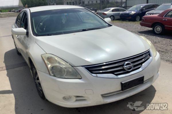 Photo of 2010 Nissan Altima