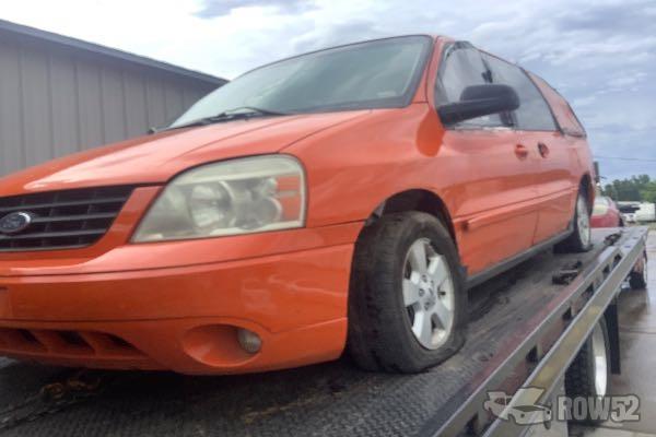 Photo of 2004 Ford Freestar