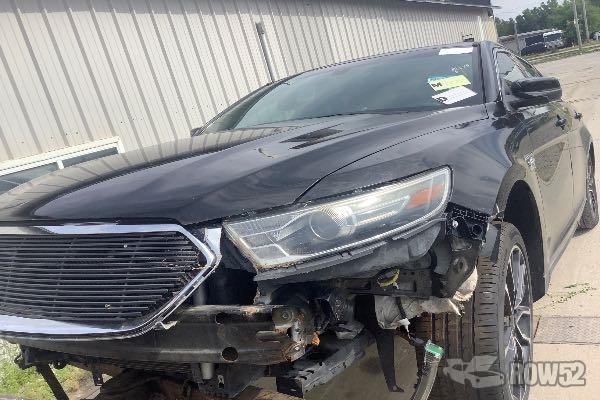 Photo of 2017 Ford Taurus