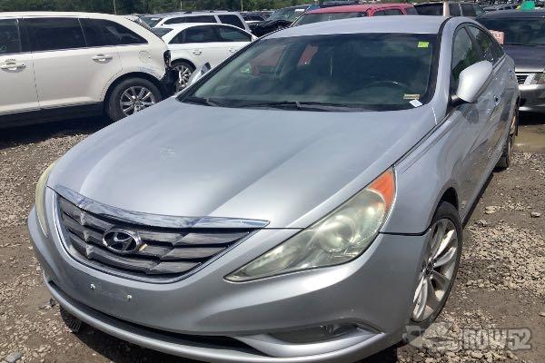 Photo of 2011 Hyundai Sonata