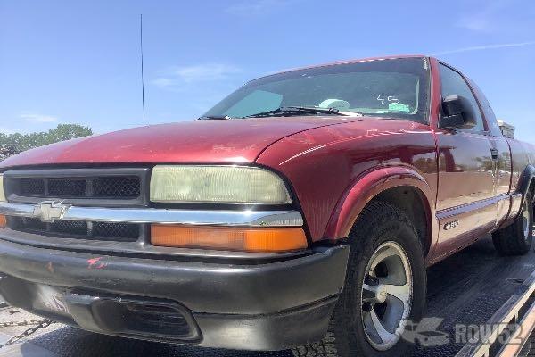 Photo of 2001 Chevrolet S10 Pickup