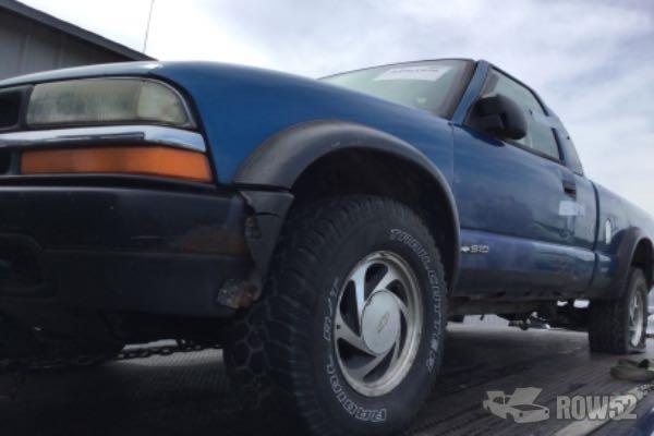 Photo of 2000 Chevrolet S10 Pickup