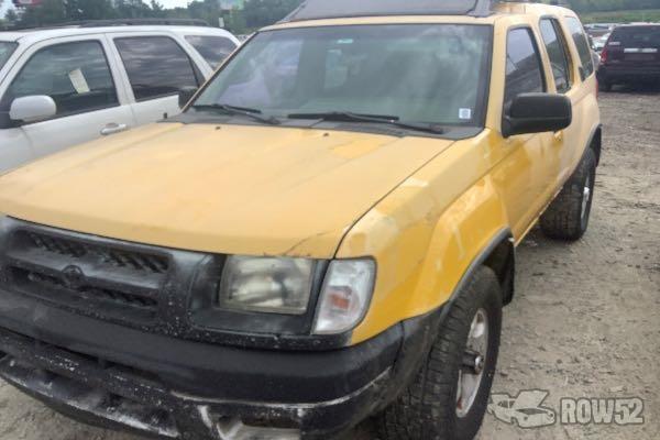 Photo of 2000 Nissan Xterra