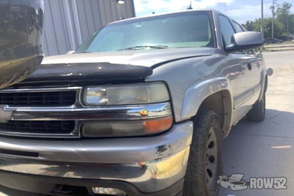 Photo of 2005 Chevrolet Suburban