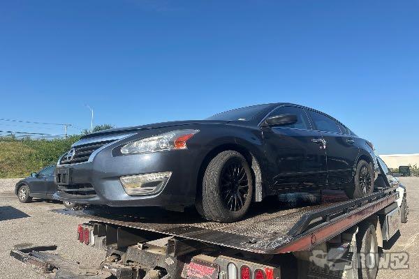 Photo of 2014 Nissan Altima