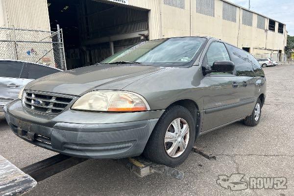 Photo of 2000 Ford Windstar