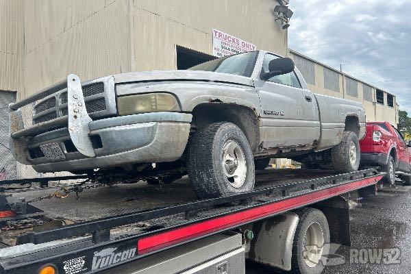 Photo of 1999 Dodge Ram 1500