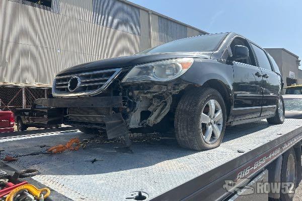 Photo of 2009 Volkswagen Routan