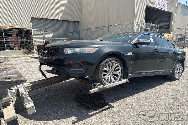 Photo of 2014 Ford Taurus