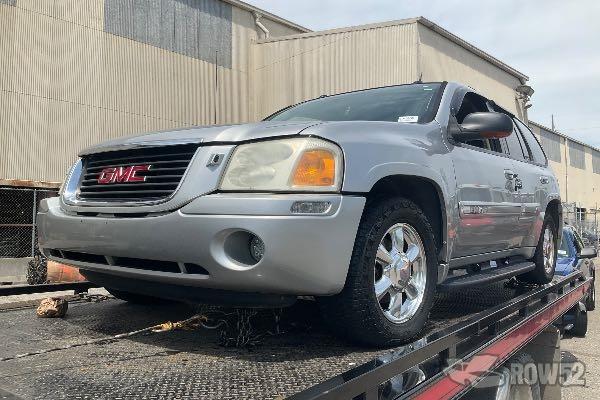 Photo of 2005 GMC Envoy