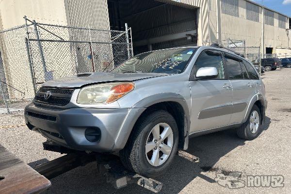 Photo of 2004 Toyota Rav4