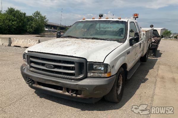 Photo of 2002 Ford F-350 SD