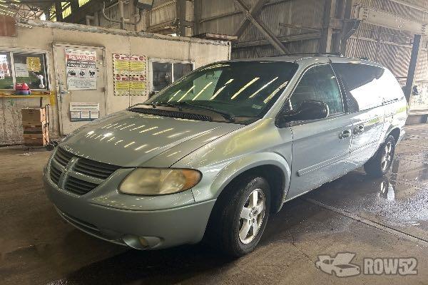 Photo of 2005 Dodge Grand Caravan