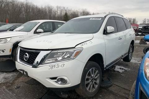 Photo of 2013 Nissan Pathfinder